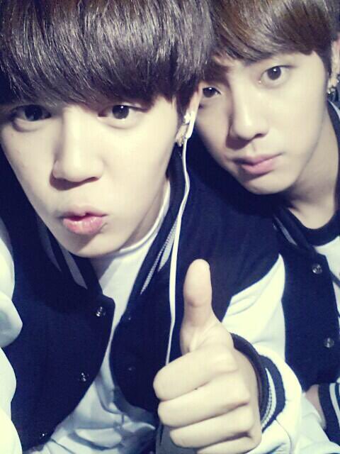 rena_bts113's tweet photo. 可愛いもう好き
#jimin #withH https://t.co/wQ1iTfiLqS