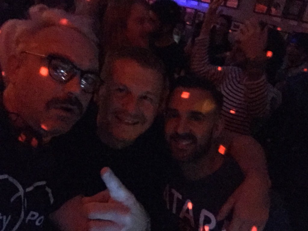 DirtyPopCardiff's tweet photo. @makeitPUMP @dsuperstore @neilprincedj @jkalifornia @Michael_Snooze @liammcneilly Also the only photo I took @dyerAndie @HeftySmurf78 - more Welsh representation (and Canadia!) https://t.co/nKrOi6cfcj