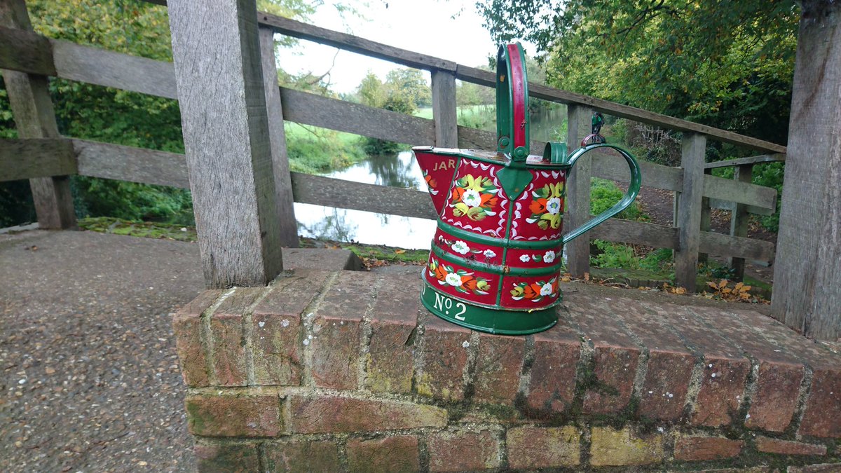 jneill's tweet photo. Found this floating in the River Wey Navigation canal. Anyone missing a water can? #chubasco https://t.co/aJtkdeEBB9