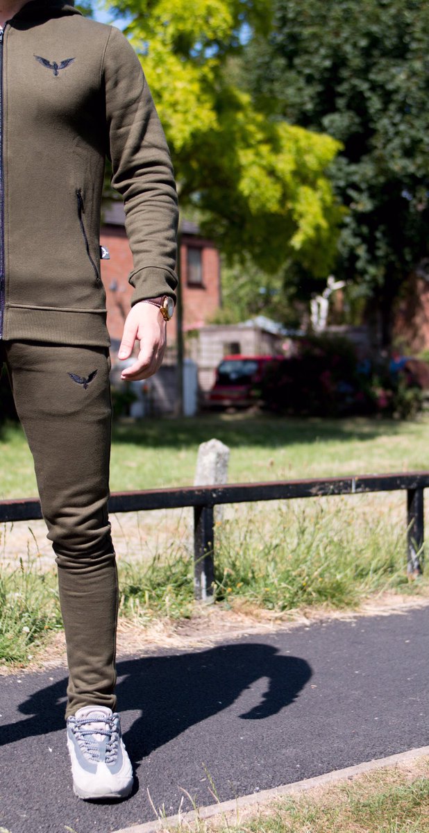 ruewear's tweet photo. Head to https://t.co/FpfKCcdrHg to see our latest eagle range #Neu https://t.co/gJFWXGbKh3