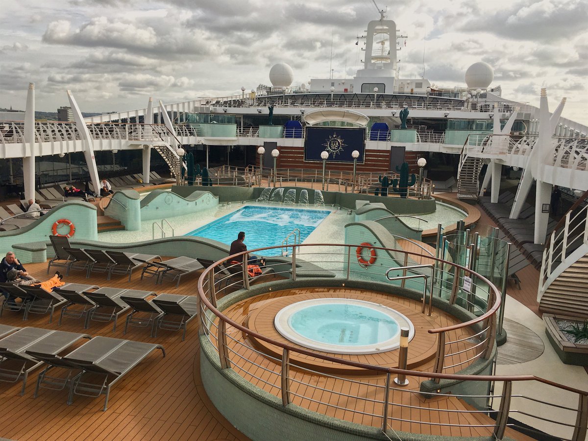 TheRareWelshBit's tweet photo. NEW Post: My First Time on a Cruise Ship with @MSC_Cruises_UKat #BlogCamponBoard:  https://t.co/WCdIf9dGo2 #cruising https://t.co/zYZVHAU0xa