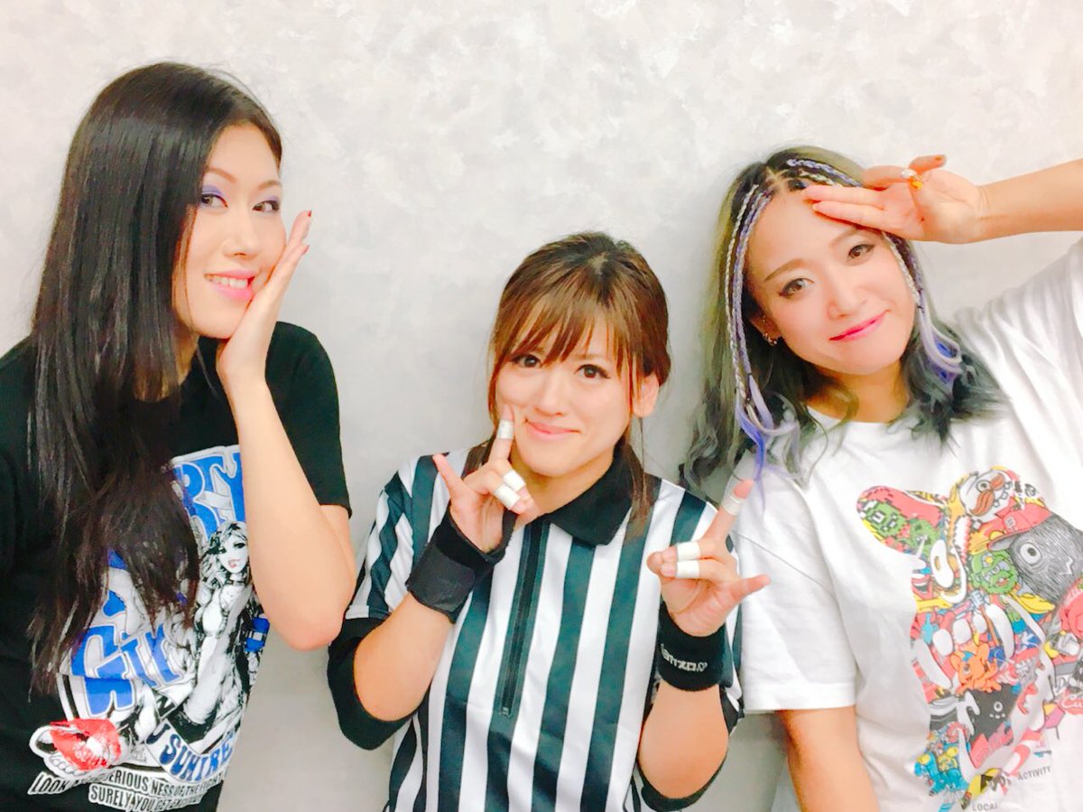 sho_r_darazu's tweet image. 今日はお美しい選手お2人と
試合させていただき光栄でした…

夏すみれ選手
沙紀選手

^_^

#KASSAMA