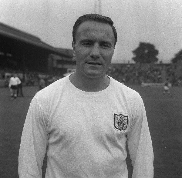Happy 78th Birthday to Fulham great and 1966 England World Cup winner George Cohen. 