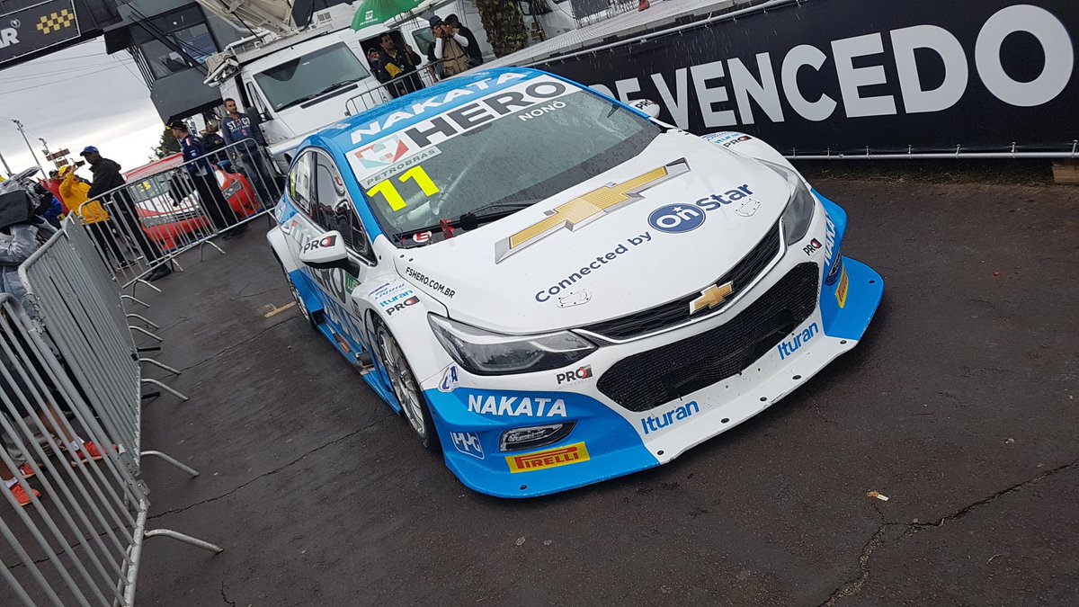 Debaixo de chuva e com muito frio, N.Figueiredo vence mais uma no <a href="/brdemarcas/">Brasileiro de Marcas</a>. T.Klein e T.Marques completaram o pódio em Tarumã. #PZero