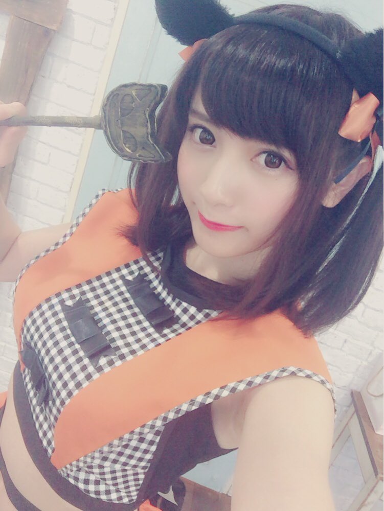 nashiko_cos's tweet photo. EMUPRO衣装まとめ。
２部 セーラー服併せ
４部 メイド服併せ
６部 ハロウィン併せ
７部 ウルトラ怪獣併せ ダダ
でした！個人的に２部の衣装がハイパー好きすぎて買おうか迷ってる☺️
髪の毛伸びたから地毛でもいろんな髪型できるようになったよー！
#EMUPRO https://t.co/sCIWhe9Ryo