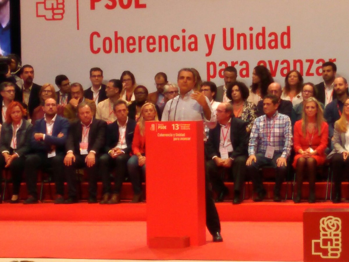 JMFrancoAlcalaH's tweet photo. Comienza la intervención de @conJoseMFranco SG del @psoe_m  en la clausura del 13 Congreso Regional Ordinario https://t.co/rGX3yD26GH