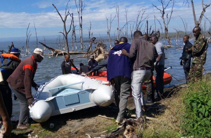 MediapitKenya's tweet photo. Recovery process still ongoing at lake Nakuru.https://t.co/7hPC81MFm1 https://t.co/orsUWGvOdS