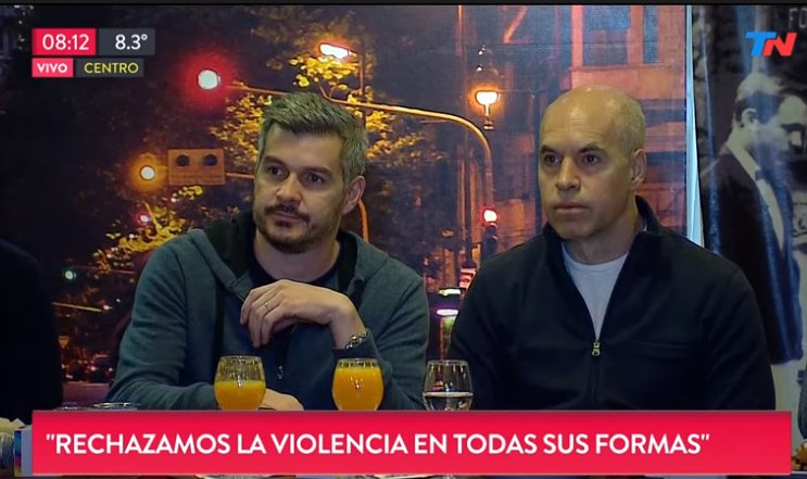 clarincom's tweet photo. AHORA | Desayuno de "Vamos Juntos", en el inicio de las #EleccionesArgentina: "El Gobierno nunca encuestó sobre el tema Maldonado". https://t.co/ySPqVuDS98