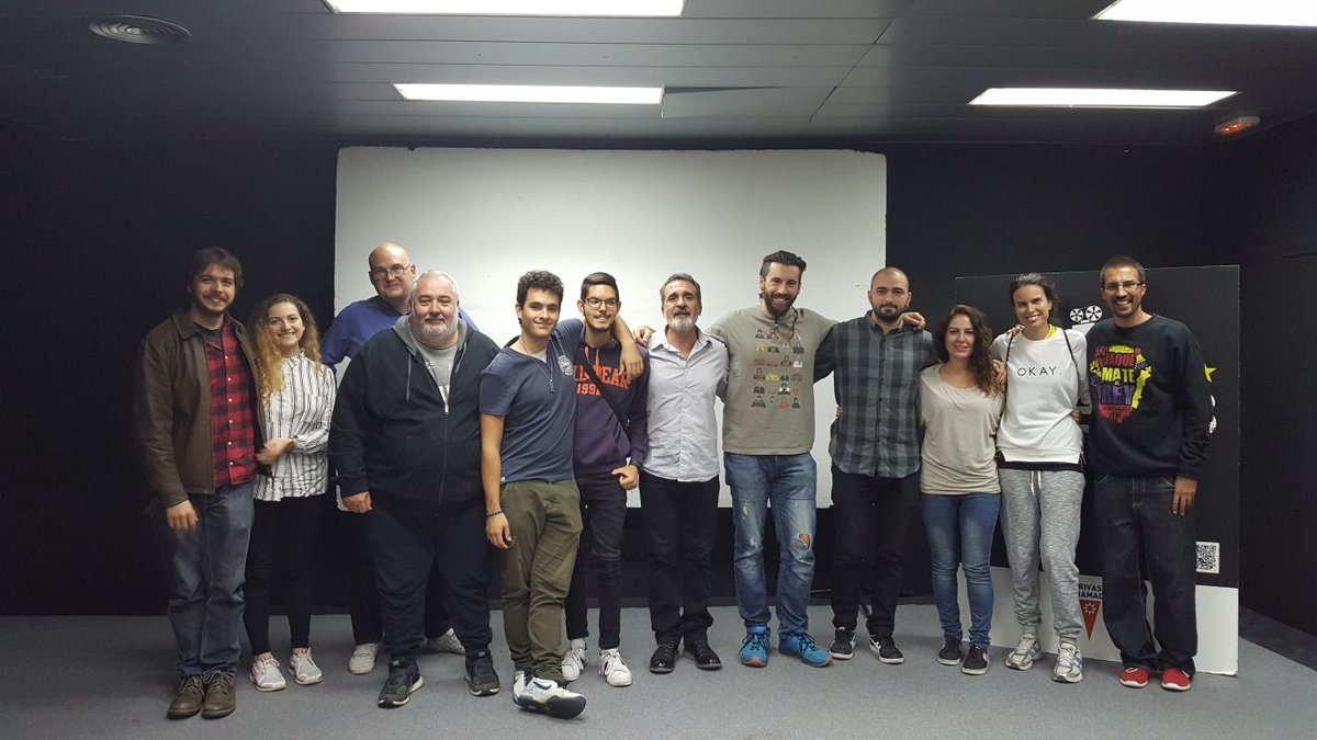 CineRedOficial's tweet photo. Cinelab estrena temporada con ÉXITO 
El cine de #terror ha reunido a los cinéfilos ripenses. #RivasVaciamadrid
https://t.co/fhFLYuyPlG https://t.co/FOfQAce2h5