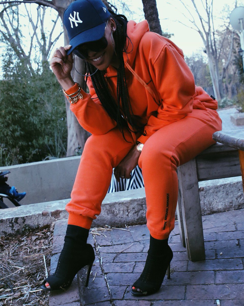 Thato99099087's tweet photo. #  thabethe body killer https://t.co/WtUgY1Cuur
