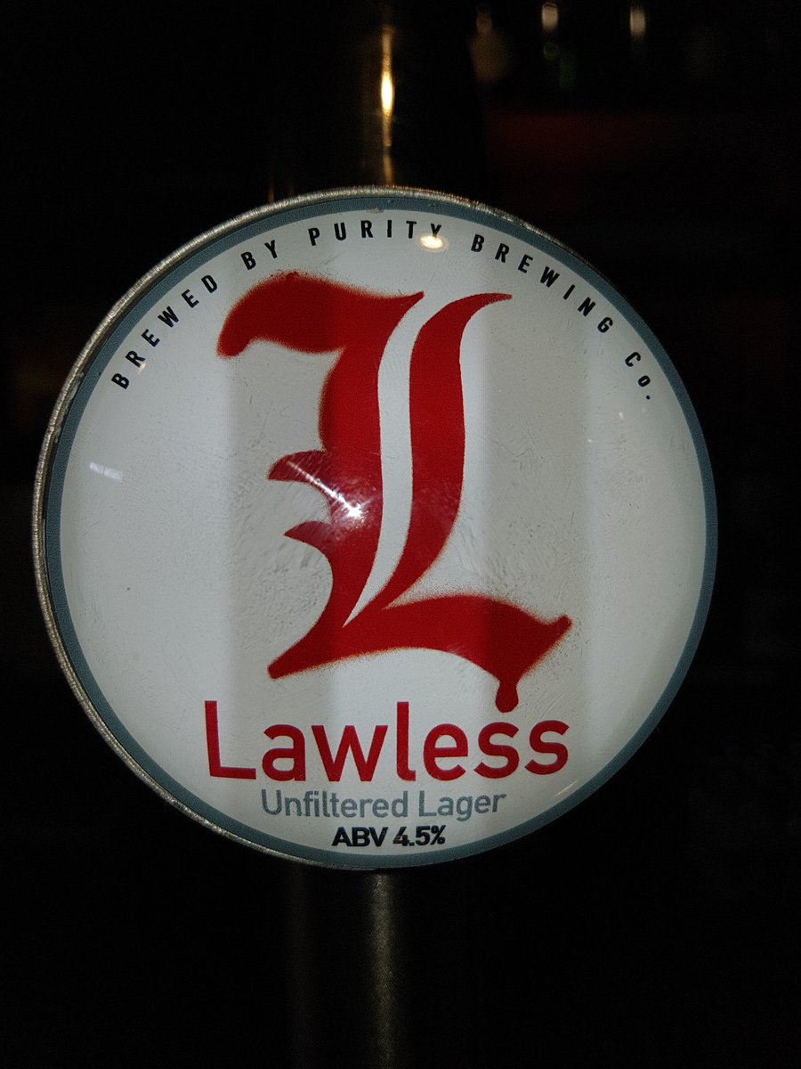 InnBugle's tweet photo. #bugleinnbotley 
#now pouring from the craft tap
#lawless unfiltered lager 4.5abv
Only at the Bugle Inn botley https://t.co/cy5AhVjelu