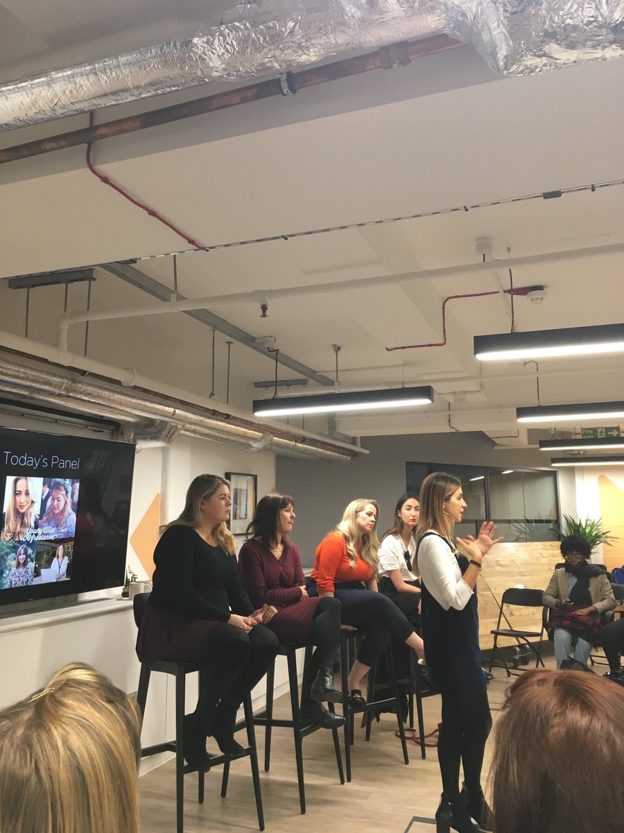 Nicole_M_Clark's tweet photo. The panel is about to begin! Can't wait to hear tips of #timemanagement from these badass #women writers. #youngwildfreelance https://t.co/NLdlsfUTfx
