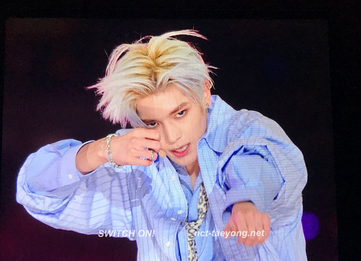 switchon_ty's tweet photo. 171022 😭😭😭😭  #태용 #TAEYONG #NCT127 https://t.co/C7zbj56Fbw