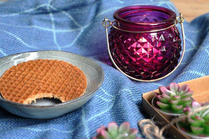 FlyingTigerDe's tweet photo. Heute ist ein perfekter Tag, um es sich mit einer Waffel auf dem Sofa gemütlich zu machen ☁

#hygge #Waffeln #flyingtiger https://t.co/SXLzk7kdH2