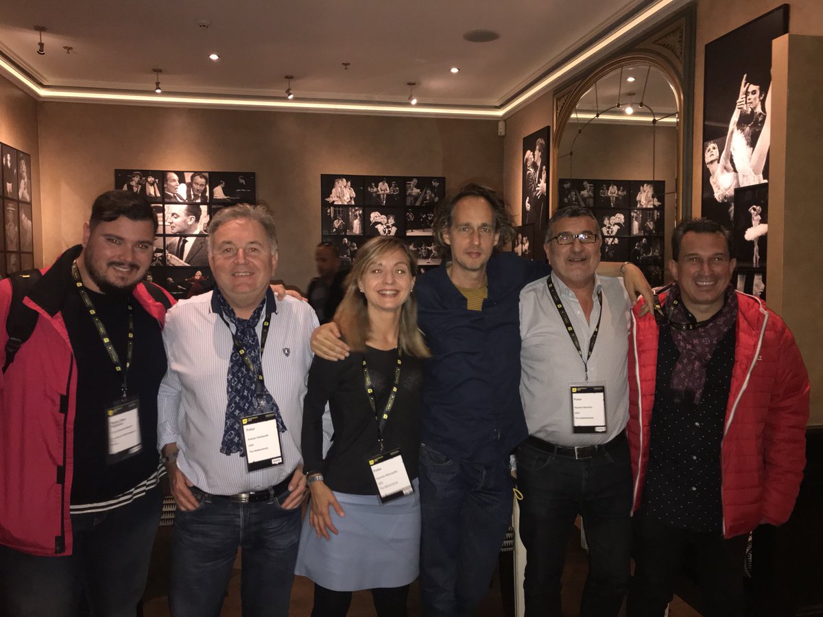 victorperezdj's tweet photo. #Ade #amsterdamdanceevent #Cv #Valencia #Fotur #ProDjCv #Djs #Arte #Musica #Turismo #Ocio #mediterrameoenvivo #cacsa #ole https://t.co/ryRAkcYFl9