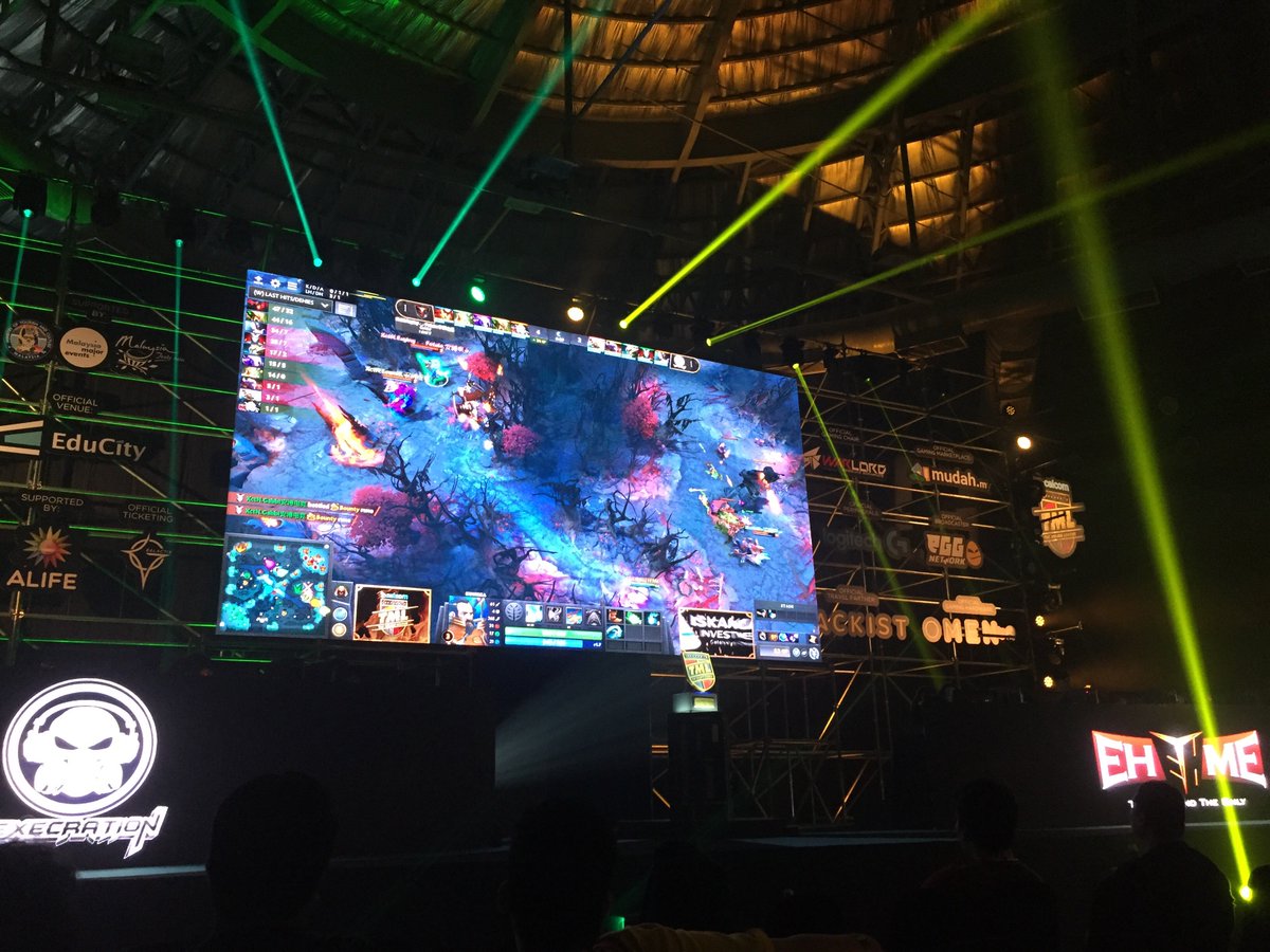 MYAksiz's tweet photo. Perlawanan terakhir untuk pusingan akhir #TheMajorLeagueChampionedByCelcom #TML2017 antara Execration dan Ehome! https://t.co/xmFNPUYstc