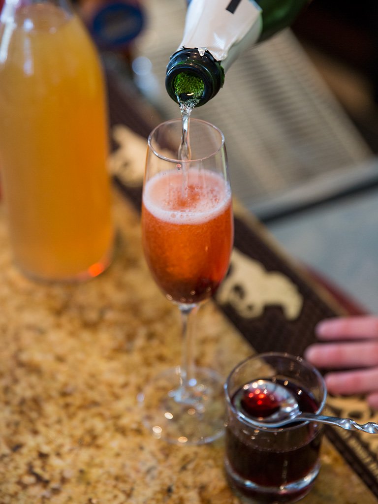 ParamourWayne's tweet photo. Weekend #Brunch starts at 10am. Begin with an "Eye-Opener" #cocktail or fashion your own #BloodyMary... https://t.co/XcsMsZ4I88 https://t.co/eZWhZIkYoj