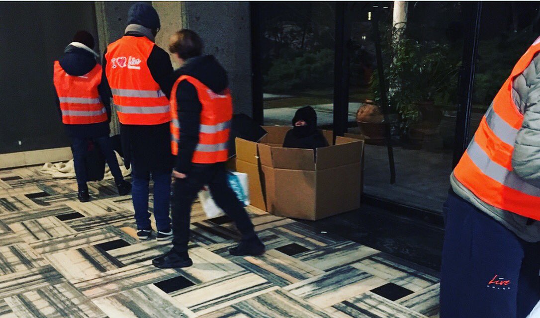 Live Charity tweet media