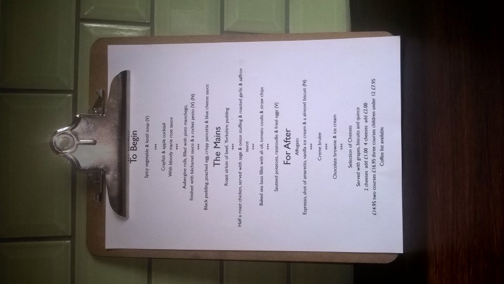 bullandfinchmcr's tweet photo. Lovin Sunday lunch menu @48kitchenandbar. Washing it down with great rioja #marple #Sundaylunch #greatdrinks https://t.co/Vap7dvFYVq