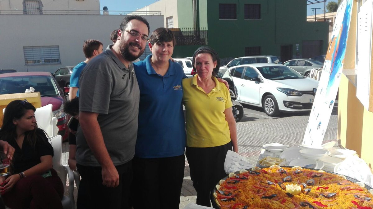 CBI_Alcala's tweet photo. Exitazo de arroz para la celebración de la LOBA! Muchas gracias a @simonsfood Oromana por su colaboración! 

#LOBA2017 https://t.co/x9CuPo66UI