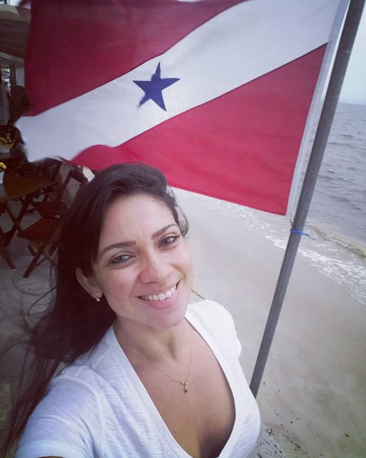 PatiBessa's tweet photo. Não se censure para confortar  as crenças alheias. Meu Parazão! https://t.co/2DmgniW8EV