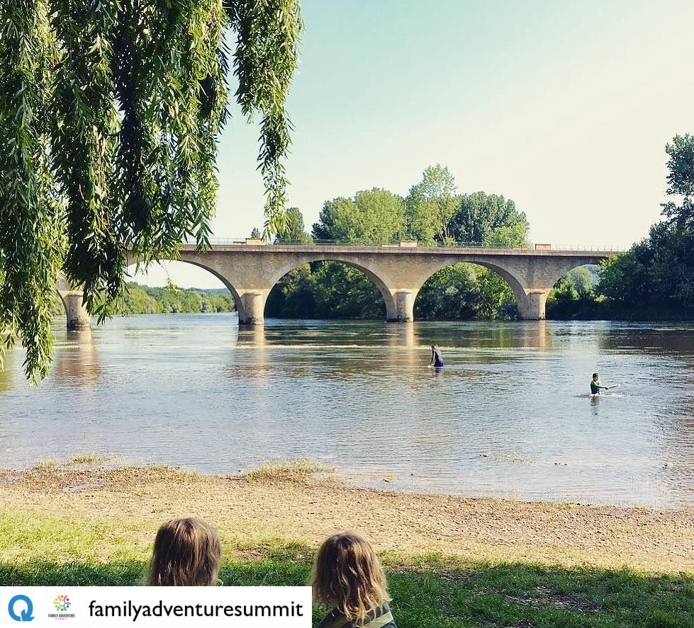 floriouslife's tweet photo. A gorgeous place to pause for a picnic in Limeuil, France from @tripandtwins⠀
via @familyadventuresummit https://t.co/oRaOfcFxSN