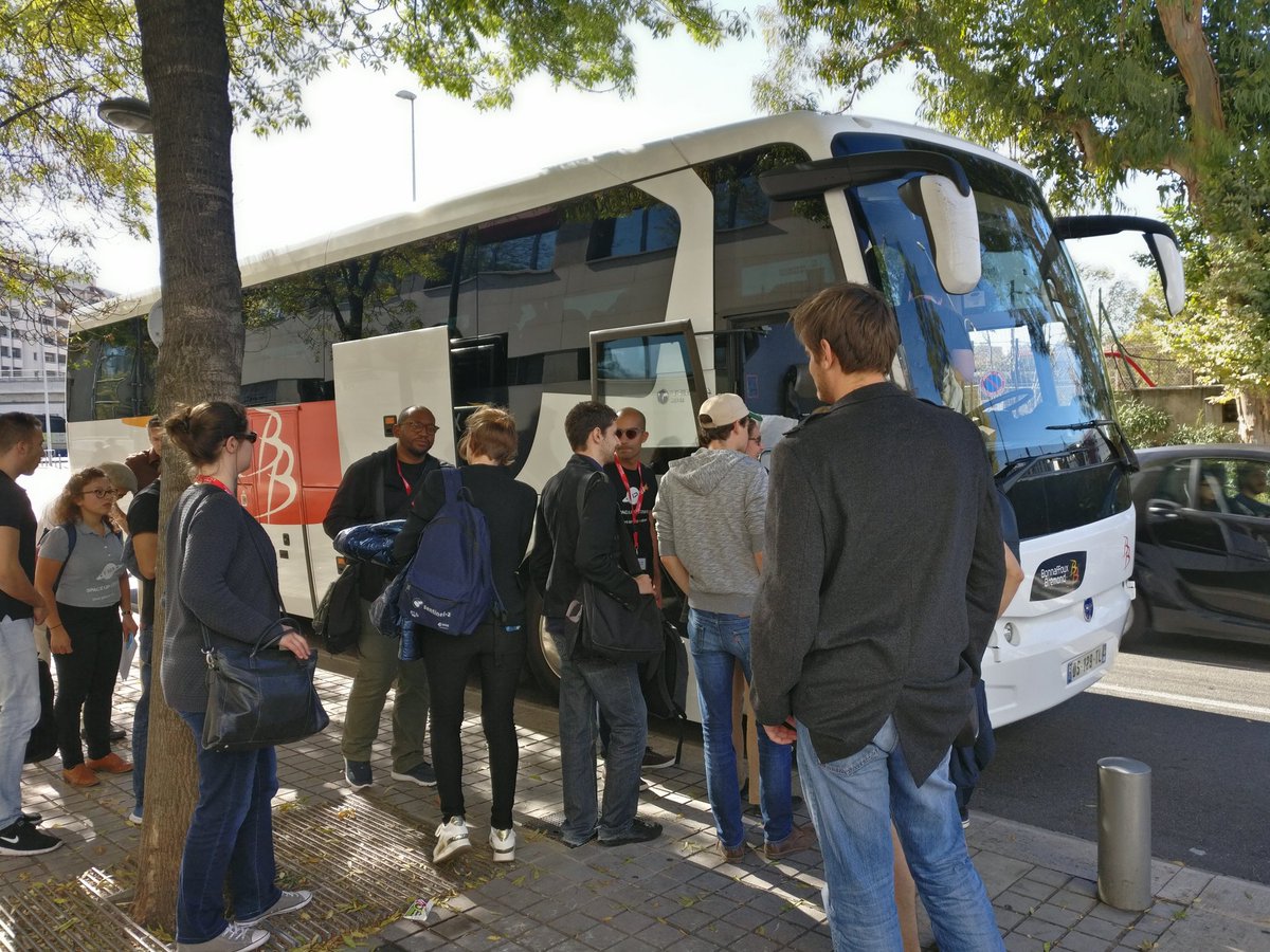 JeroenToelen's tweet photo. Hopping on the bus to the Nice observatory... #SpaceUpCA https://t.co/IMHfi2vWd7