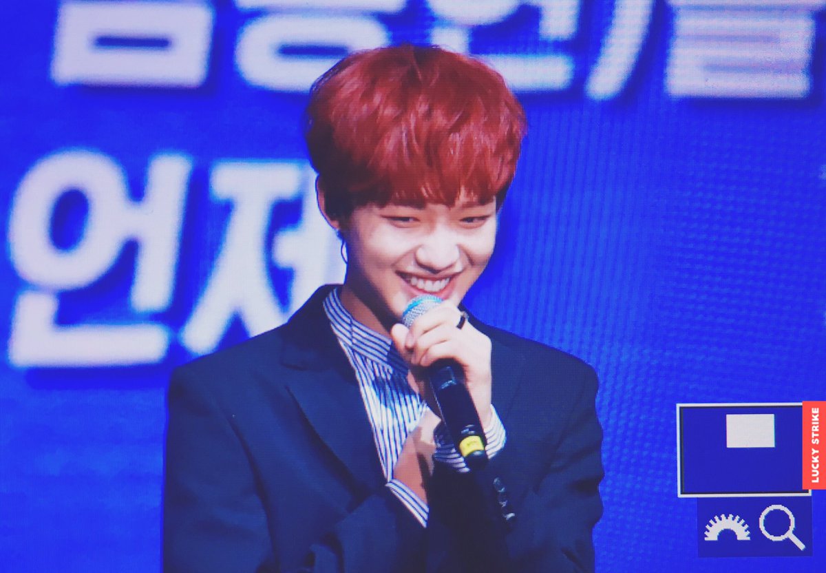 luckystrike_ym's tweet photo. 171022 first 팬미팅 #임영민 #LimYoungmin #MXM @bnmboysofficial @BN_Music
임영민 귀여워\(//∇//)\ https://t.co/4ZHxbj4D2F