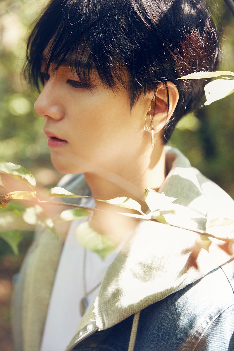 dkdinnidk's tweet photo. [D-15] Teaser images - Heechul &amp; Yesung 
#SuperJunior #8thAlbum #SJ_RETURNS
#슈퍼주니어PLAY #ELF 💙💙 https://t.co/fEnhV7NVvg