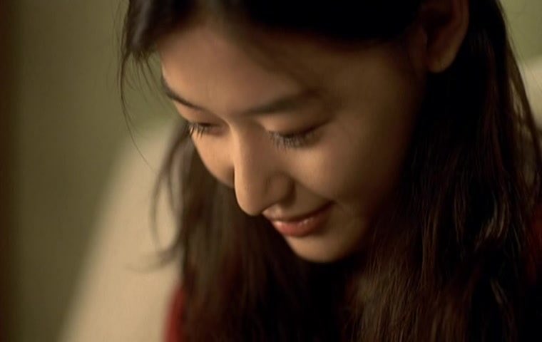 이정재가 자꾸 꿈에 나와서 영화로 보려고 좀 전에 <시월애> 봤다. 이정재 보면서도 너무 귀엽고 좋았지만, 나는 <시월애>로 몰랐던 걸 알아버렸다....