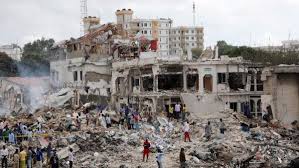 chselles's tweet photo. 8 días del atentado de Somalia con 358 muertos y nos inunda el silencio. Es el segundo peor atentado yihadista de la historia, sólo superado por el 11-S https://t.co/TDq6eiGpY5