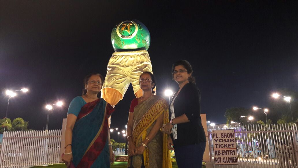 IndianFootball The Football fanatic Bengali family. Kolkata lives