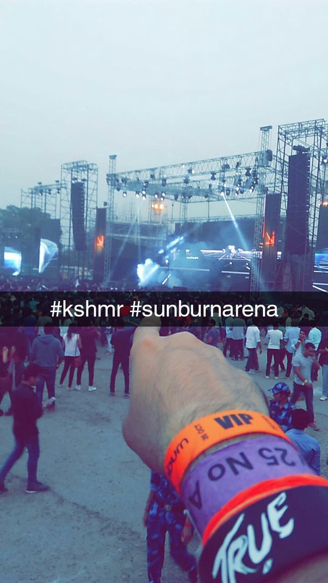 Utkarsh__Singh's tweet photo. #SunburnArena #kshmr #karma #hasitnanda #anishsood #nucleya #jaiwolf https://t.co/Uw1zBMbnpa