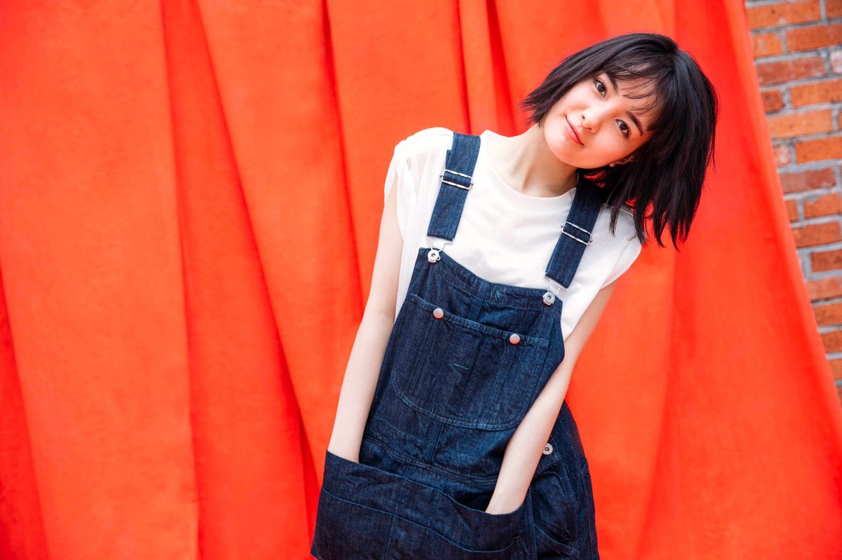 2018年のカレンダー 12月7日発売です。 素敵な感じになるように…って