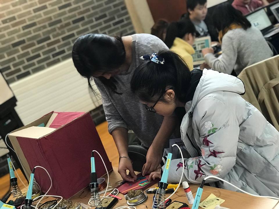 FeedMeBro's tweet photo. Our minds, intel's technology. Hoping to bring out the best. #SteamHack @DublinCityUni  @Intel_IRL https://t.co/fwaHOIaIw0