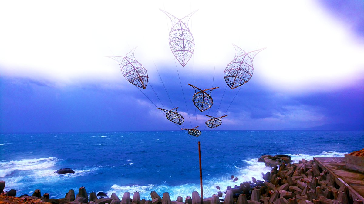 Cassandra3517's tweet photo. Always find a way back home 🎶

#sea #fish #installation #art #Wanderlust #travel #PhotoOfTheDay #PicOfTheDay #adventure #explore #landscape https://t.co/CQWDr9QKqi