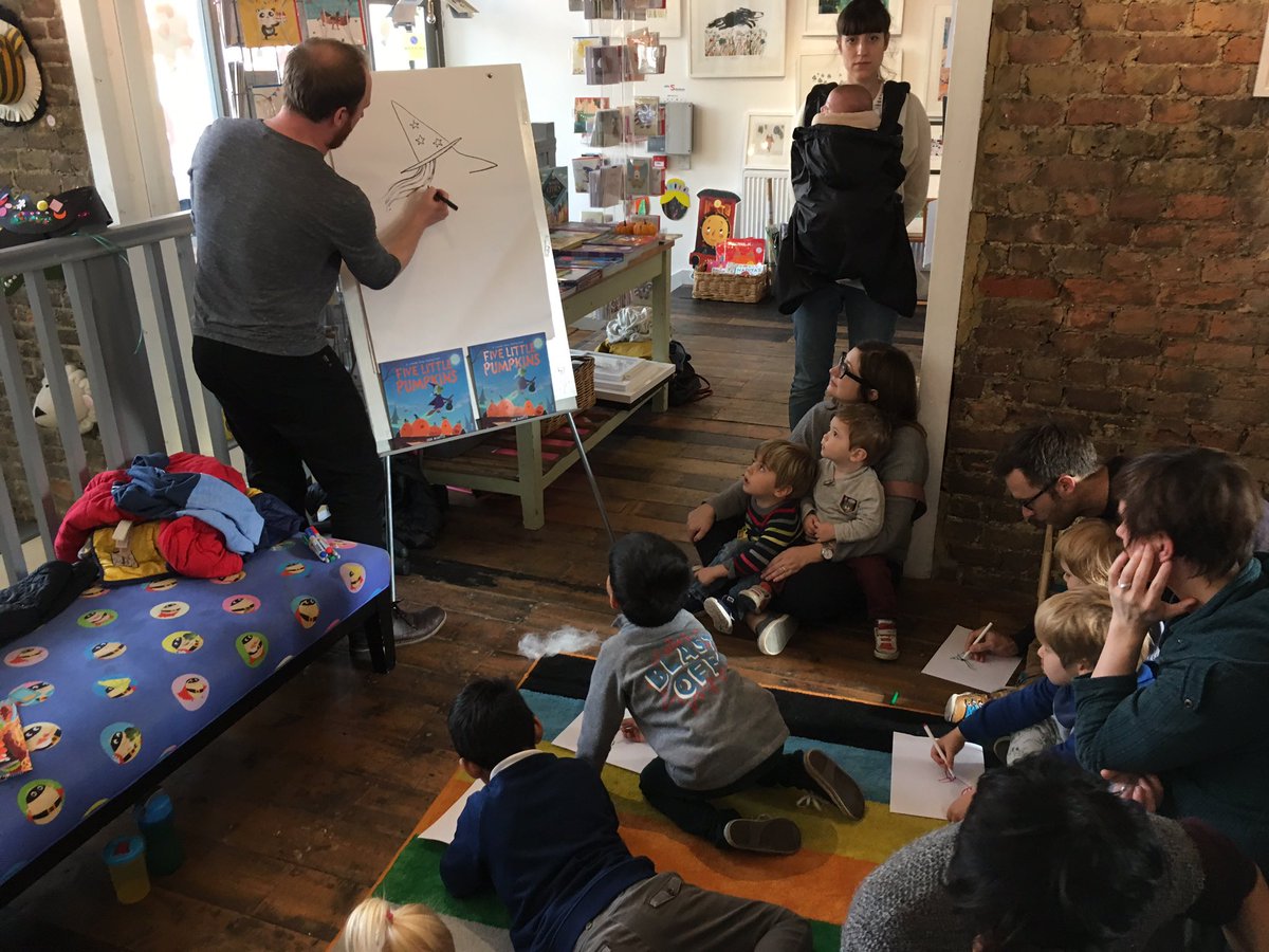 BrightEmporium's tweet photo. Storytime Sunday with Ben Mantle-illustrator of #fivelittlepumpkins &amp; #acookedupfairytale @BenMMantle #brightsparks   #creatorsnotusers https://t.co/HIBerJqDjv