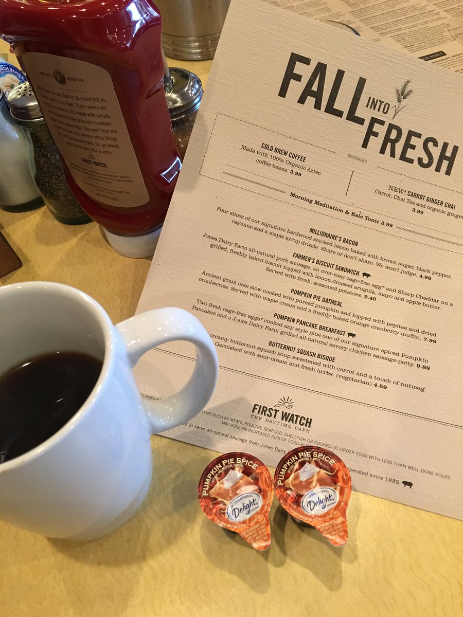 When your bfast place has pumpkin pie spice creamer at the table 😍 #first watch #ihavetoworkafterthis 😭😭