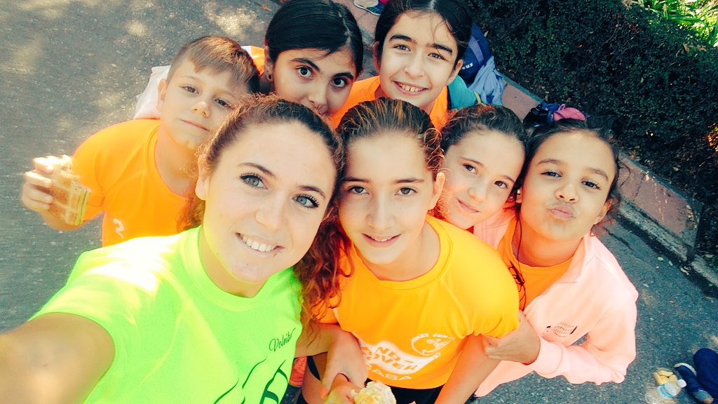 VoleyJUN's tweet photo. Los pequeños del Club voley Jun siguen disfrutando este año del voleibol.💙💙💙💙 https://t.co/CSxE4lJueR
