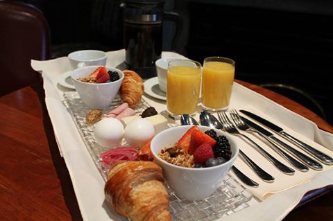NiagarasFinest's tweet photo. Nothing says Sunday like a yummy, fresh breakfast! Check our our menus here: https://t.co/Jmn08yEpww  #FoodNiagara https://t.co/kybE05JRRY