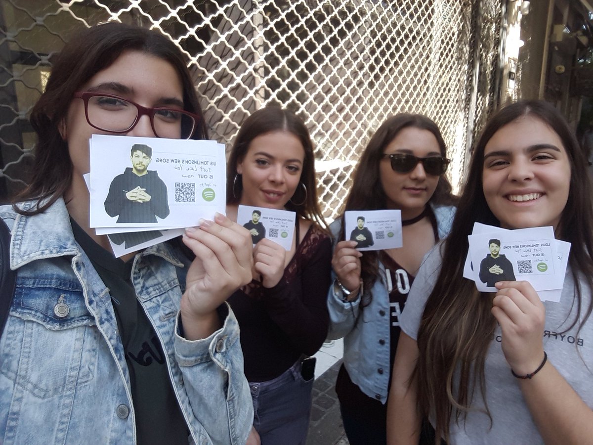 hrrysjeon's tweet photo. We promoted Just Like You in the streets of Athens, Greece today ! 🇬🇷
#ProjectJustLikeYou @LouisPromoSquad https://t.co/6SFiAHKgrR