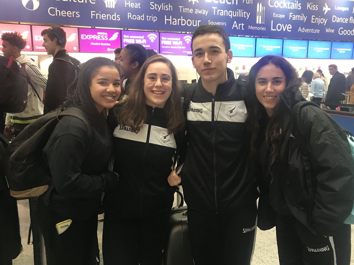 hhsrockets's tweet photo. @erasmusplusUK @ecorysuk we’re off on our adventure! #proudofjma #erasmus2017 https://t.co/ag4A8Ah0qZ