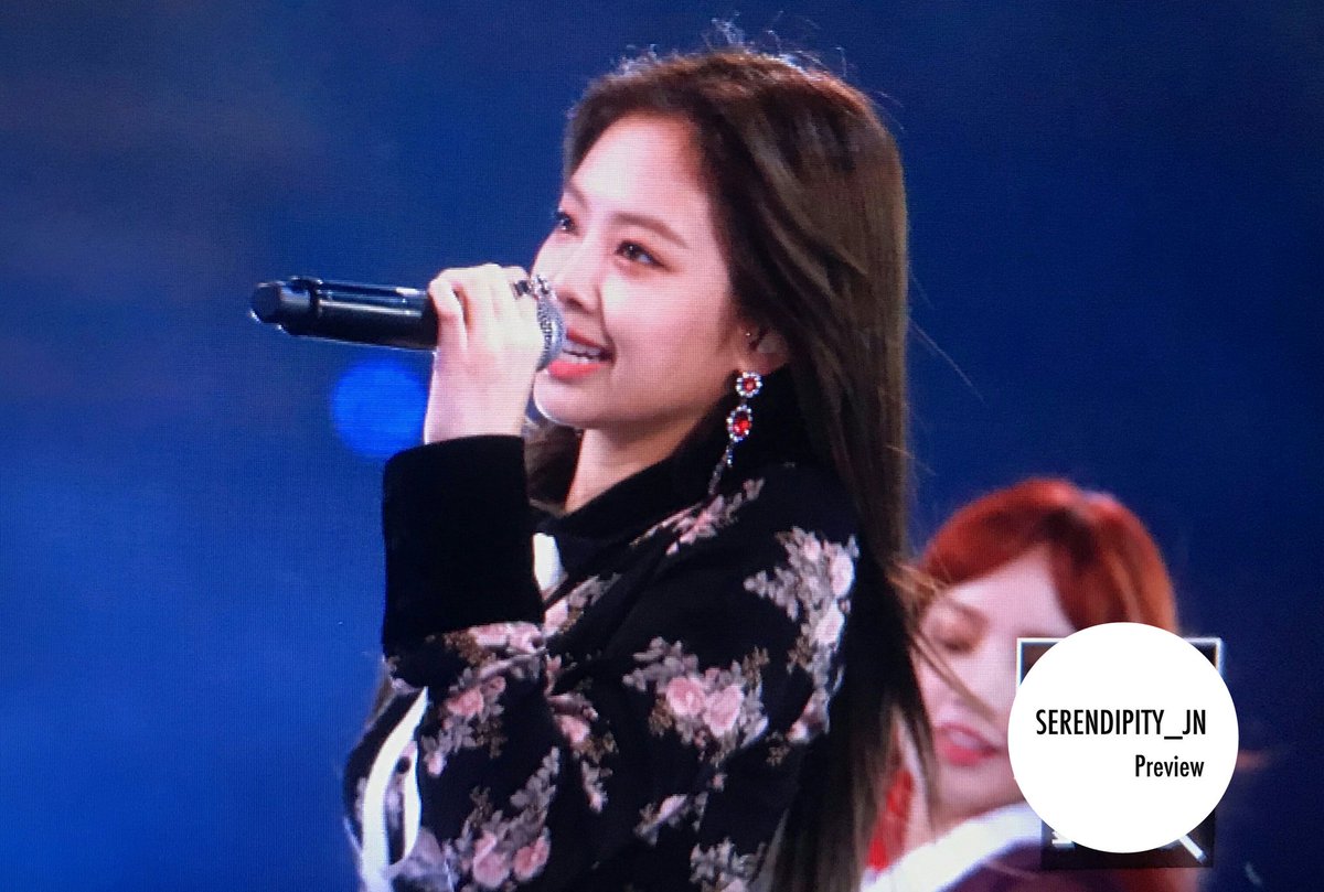 SERENDIPITY_JN's tweet photo. 171022 BOF
 #블랙핑크 #제니 #BLACKPINK #JENNIE https://t.co/5vxr5vtjlJ
