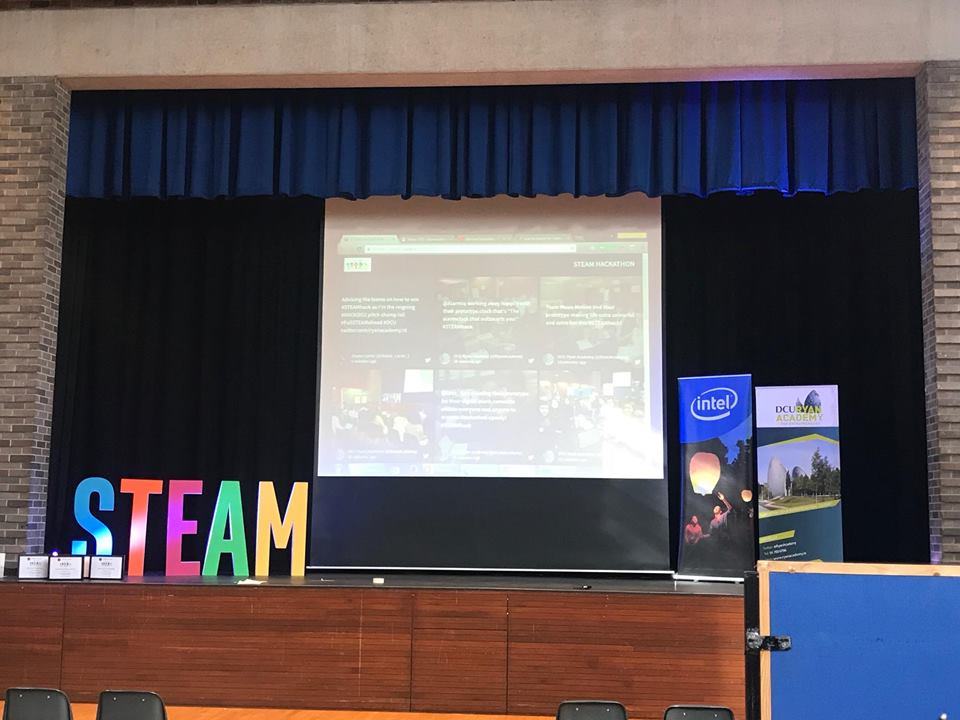 FeedMeBro's tweet photo. Day3. #SteamHack https://t.co/zIE9MmnZll