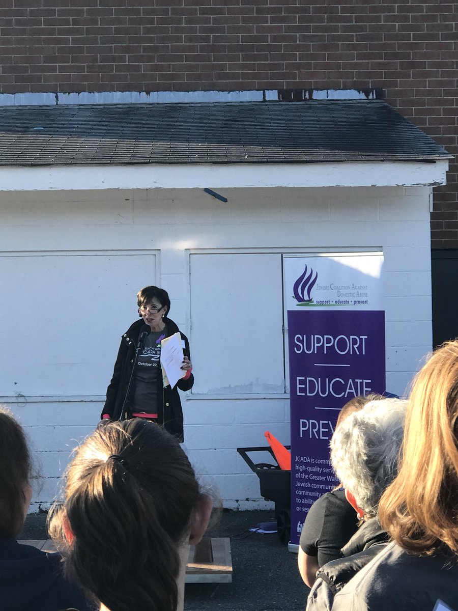 snaphappy's tweet photo. Welcoming words from @JCADA_ORG President at the #jcada5k https://t.co/4YC0wP4GkC
