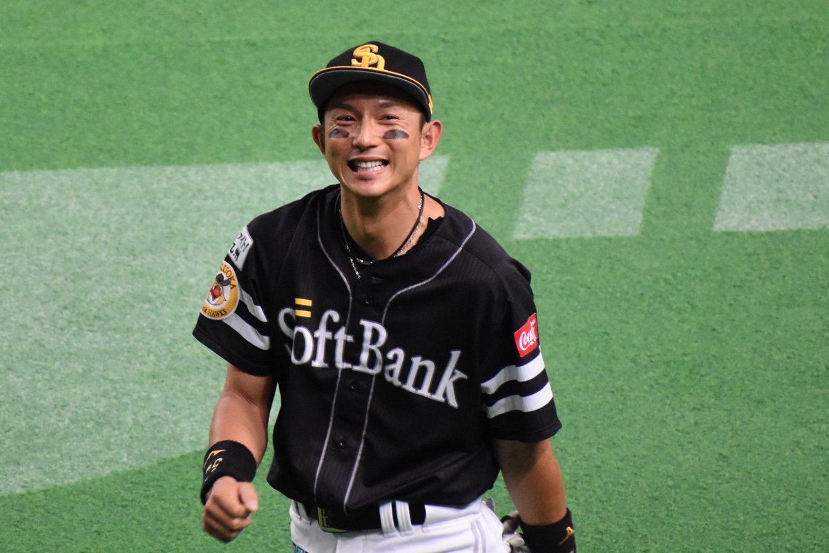 Bsk Twitter પર ホークス日本シリーズ進出おめでとうございます 日ハムファンですがホークスも好きなので純粋にとても嬉しいです ということで 7月9日のムネリンの満点笑顔を 画像整理サボり過ぎ 川崎宗則 ムネリン ソフトバンクホークス T