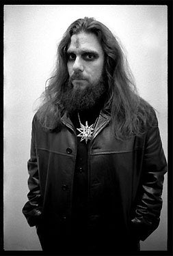 Satanika66613's tweet photo. RIP #EricMartinAin #CelticFrost #Hellhammer #BlackMetal #bassist #morbidtales #iwontdance #intothecryptsofrays #circleoftyrants https://t.co/EukeDA4hzy