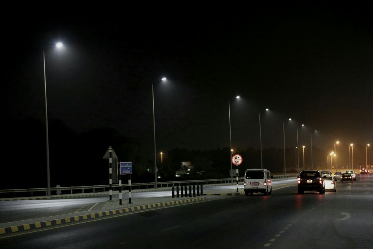 M_Municipality's tweet photo. To Reduce Electricity Consumption and Carbon Emissions #Muscat_Municipality  Prepares To Replace Street Lighting with Energy-saving Ones LED https://t.co/EmjNyfdFMG