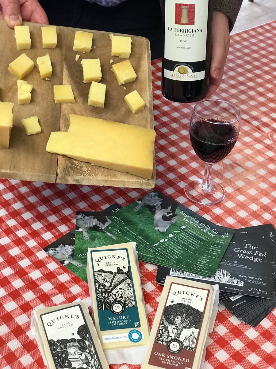 BrumSlowFood's tweet photo. Tasting Cheese at Dartmouth Food Festival from Quicke’s who have farmed from the same area for the last 400 years. #slowfooduk #quickes https://t.co/LwkfnSlwUS