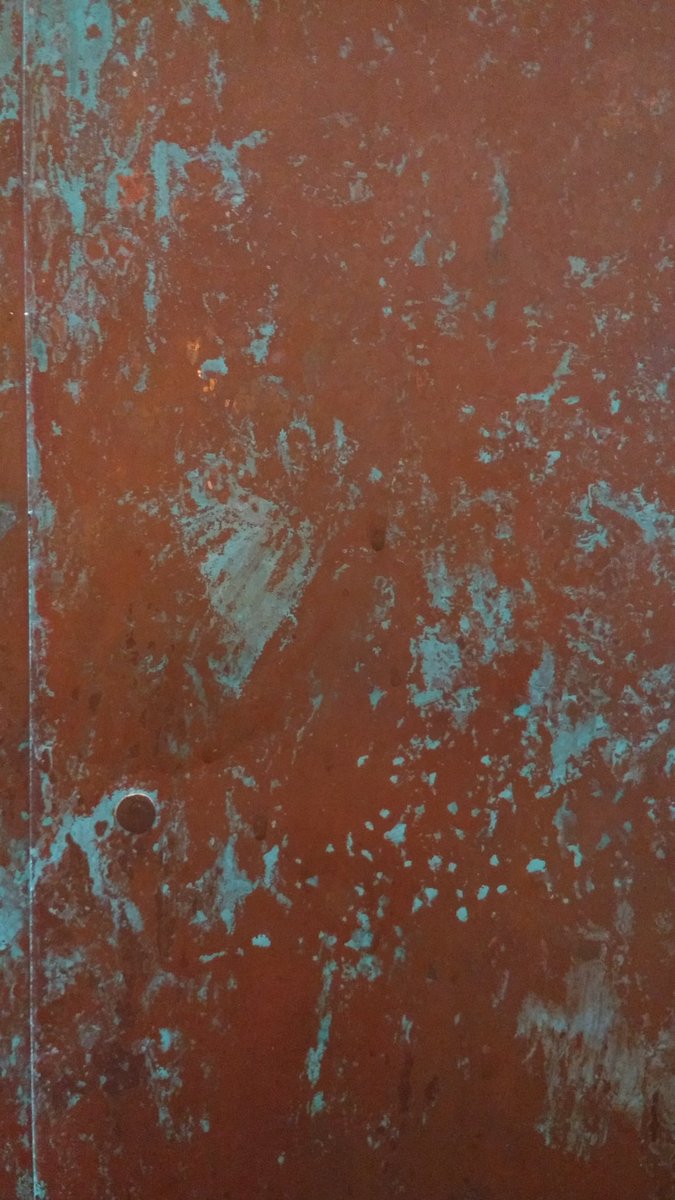 adamddesign's tweet photo. @200DegsLeics @200Degs Copper wall. #materials #materialchange #materialageing #ENDURE #design #architecture #Coffee #copper https://t.co/skv2jj1LvT